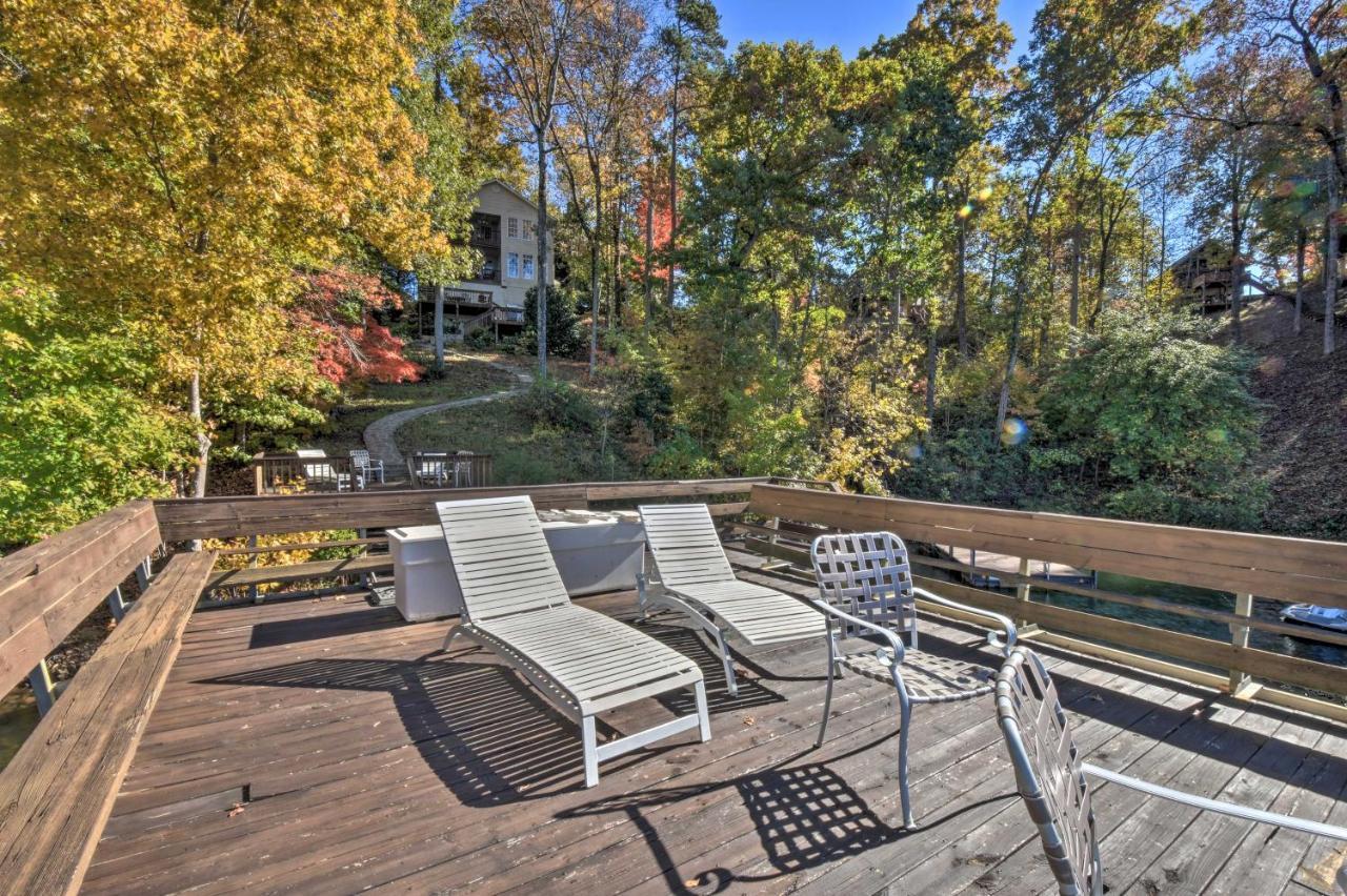 Lake Keowee Escape With Dock, Deck And Lake Access! Six Mile Eksteriør billede